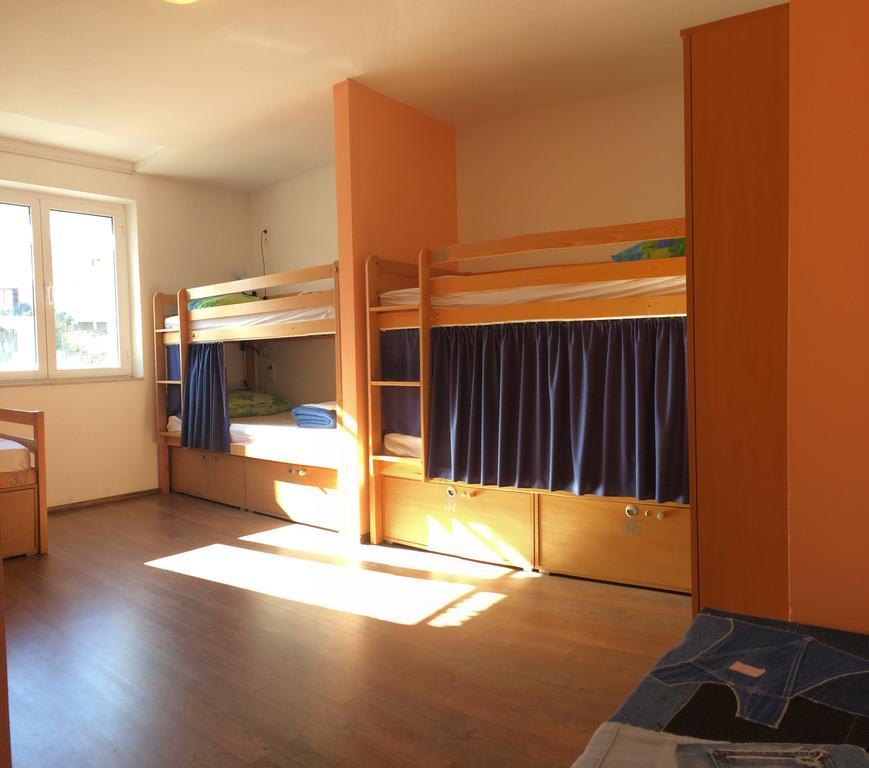 Hostel Marina Trogir Eksteriør billede