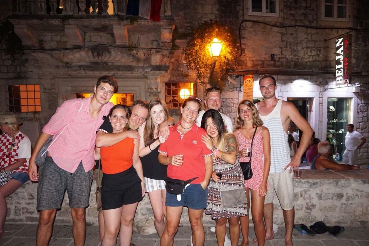 Hostel Marina Trogir Eksteriør billede